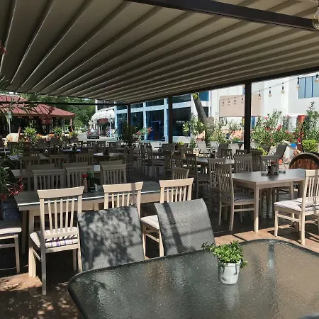 Oleander House And Tennis Club מלון סאני ביץ'