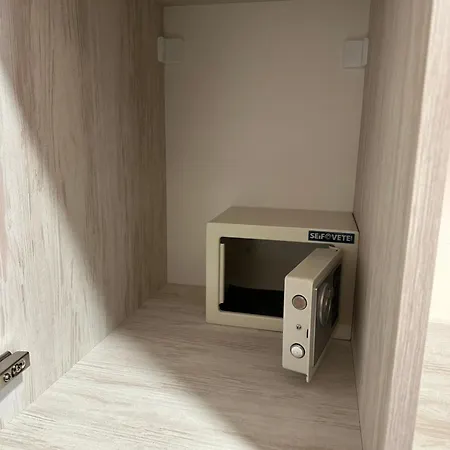 夹竹桃酒店和网球俱乐部