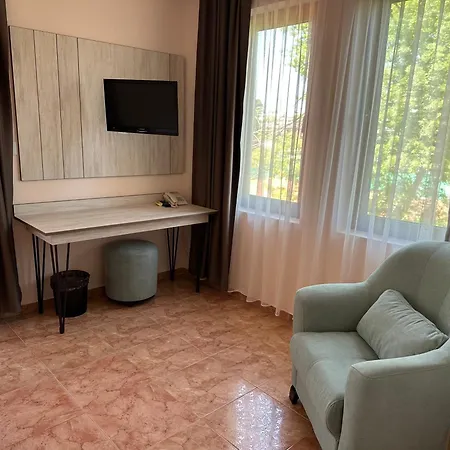 酒店 夹竹桃酒店和网球俱乐部 阳光海滩