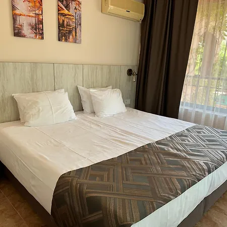 夹竹桃酒店和网球俱乐部 阳光海滩