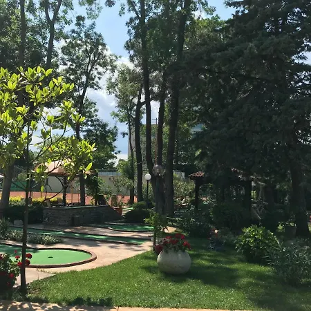 Oleander House And Tennis Club Sluneční pobřeží