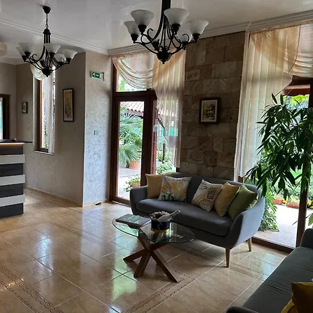 Hotell Oleander House And Tennis Club 3*